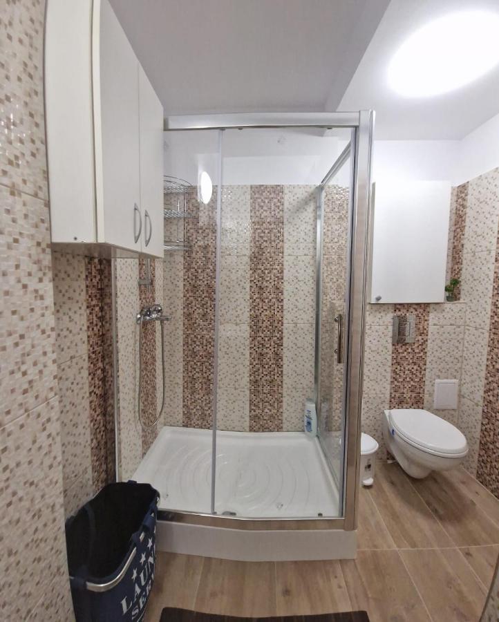 Laroka House Beautiful Apartment Universitate Center Bukarest Exterior foto